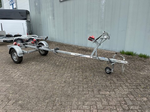  1as ongeremd 450x155cm 750kg trailer